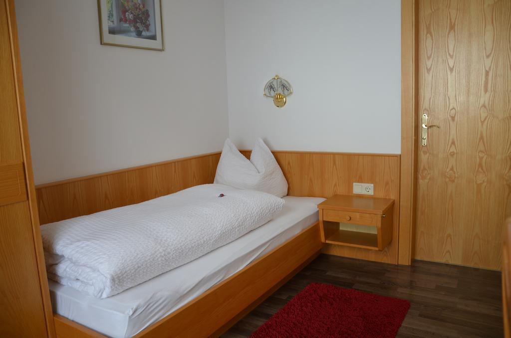 Gaestehaus Klug Bschlabs Ngoại thất bức ảnh